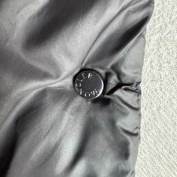 Women's Moncler Black Puffer Jacket size 5 - Picture 13 of 14